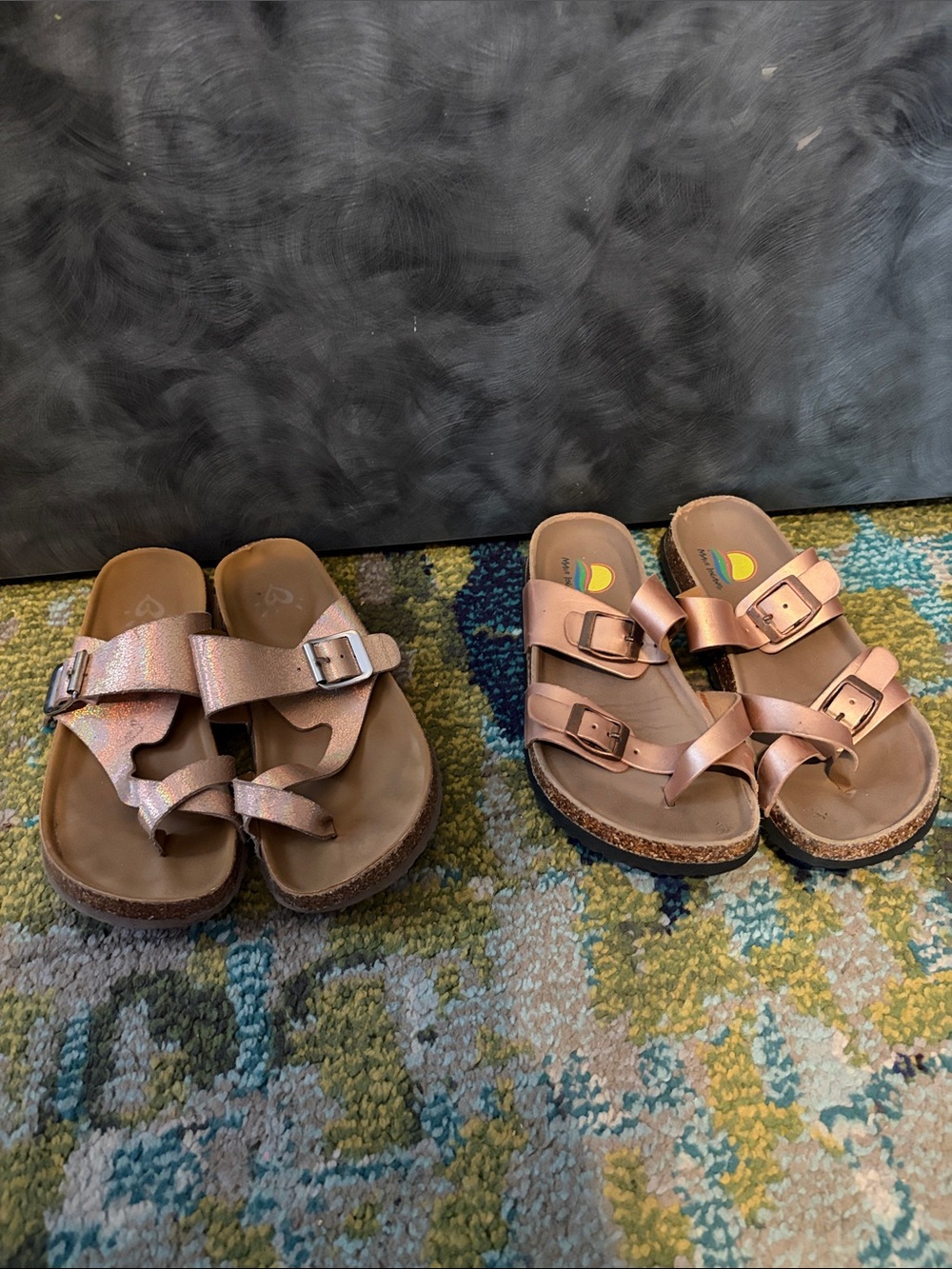 2 Kids Metallic Rose Gold Double-Buckle Sandals